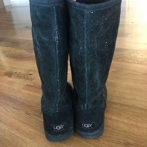 Black UGGs classic tall boot